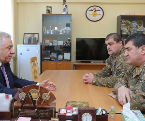 Պաշտպանության նախարարին են ներկայացվել ընթացիկ խնդիրները