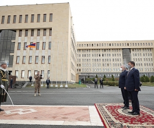 Իրաքի պաշտպանության նախարարի գլխավորած պատվիրակությունը պաշտոնական այցով Հայաստանում է
