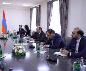 Armenian Foreign Minister Meets with Visiting Iraqi Defense Minister