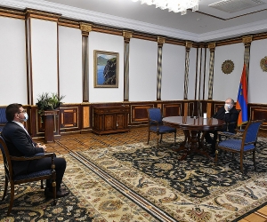 Արմեն Սարգսյանը հանդիպել է «Հանուն Հանրապետության» կուսակցության ղեկավար մարմնի ներկայացուցիչ Արման Բաբաջանյանի հետ