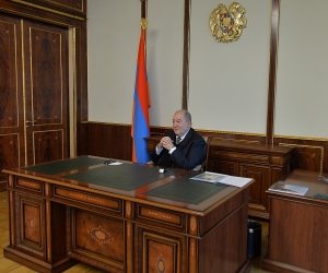Արմեն Սարգսյանն ընդունել է ԿԳՄՍ նախարար Վահրամ Դումանյանին