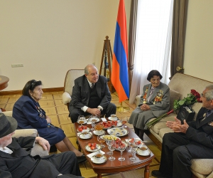 Armenian President Thanks WWII Vets on Victory Day