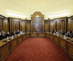 Ամփոփվել է քրեական գործերից առաջինի ուսումնասիրությունը. Նիկոլ Փաշինյանը հանդիպել է զոհված զինծառայողների հարազատներին