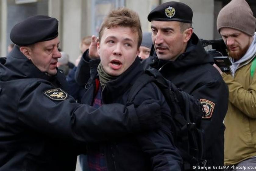 &quot;Призываем мировых лидеров принять жесткие меры в отношении режимов, попирающих принципы свободы слова&quot;