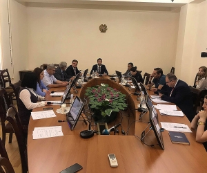 В парламенте пройдет закрытое рабочее обсуждение вопроса Арцаха 
