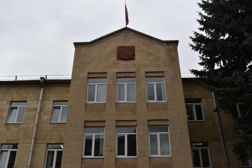 36 դատական նիստ մեկ օրվա ընթացքում. դատավոր Վարդուհի Հովնանյանի 5 րոպեանոց նիստերը