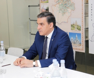 Պաշտպանը մտահոգիչ է համարել Արման Բաբաջանյանի ավտոմեքենայի վրա կրակոցը