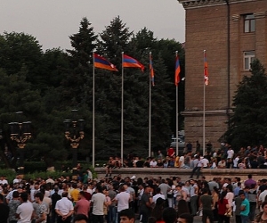 Stepanakert: Thousands Demand President's Resignation, Reports ARF Media Outlet