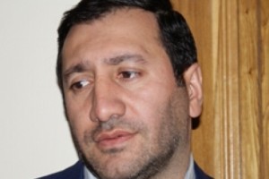 Տեղի է ունեցել Տիգրան Արզաքանցյանն ընդդեմ «Իրավունք» թերթի հայցով դատական նիստ