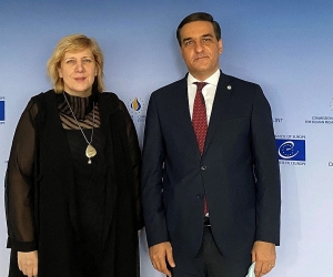 Armenian HRD, Council of Europe Commissioner for Human Rights Discuss Plight of Armenian Captives