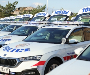 Armenia's Language Committee Reprimands Police Department's Use of English