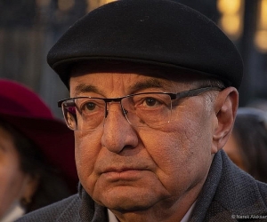 Vazgen Manukyan's &quot;State Seizure&quot; Trial Gets Underway in Yerevan Court