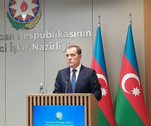 Azerbaijani Foreign Minister Rebukes Yerevan for Peace Treaty Inaction