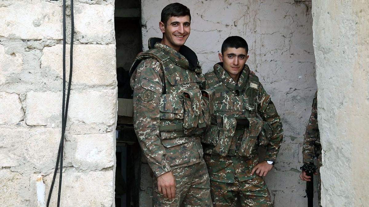 44-дневная война: фотопортреты 
