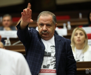Агван Варданян – Акопу Аршакяну: “В результате ваших институциональных реформ мы постепенно превращаемся в диктаторскую страну” 