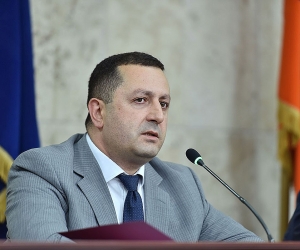 Հովհաննես Հովհաննիսյանը ԵՊՀ ռեկտորի ժամանակավոր պաշտոնակատար նշանակվեց