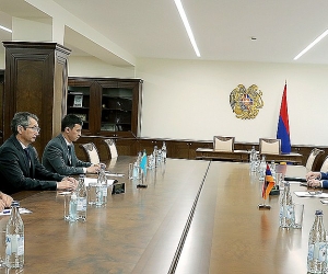 Արշակ Կարապետյանն ընդունել է Ղազախստանի դեսպանին