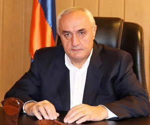 Губернатор Арарата: “Слухи о сдаче Тигранашена вымышленны. Ничего подобного не обсуждалось и обсуждаться не будет” 