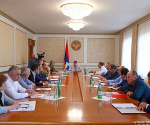 Արայիկ Հարությունյանն աշխատանքային ընդլայնված խորհրդակցություն է հրավիրել