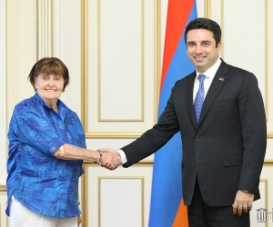 Armenian Parliament Speaker, Baroness Cox Discuss Post-War Issues