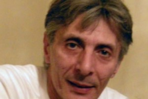 Актер из Еревана учит армянских детей в Стамбуле