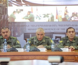 ՊՆ վարչական համալիրում անցկացվել է խորհրդակցություն