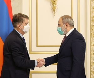Pashinyan, IMF Mission Chief Discuss Greater Cooperation