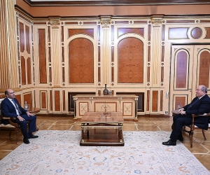Արմեն Սարգսյանն ընդունել է «Լուսավոր Հայաստան» կուսակցության ղեկավար Էդմոն Մարուքյանին