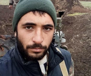 «Երբ հնարավորություն էղնի մեր հողերը հետ բերելու, ես հաստատ հետ բերողների շարքերում կեղնիմ». 44-օրյա պատերազմի մասնակից Արա Առաքելյան
