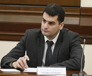 Pashinyan Allies Want to Replace Yerevan Mayor Hayk Marutyan