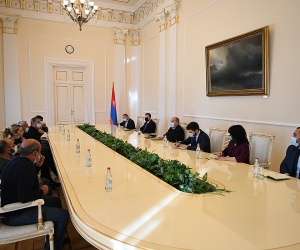 President Sarkissian Meets with Parents of Soldiers Killed in 2020 Artsakh War