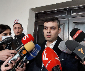Yerevan Court Extends Pre-Trial Detention of Former Armenian Defense Minister