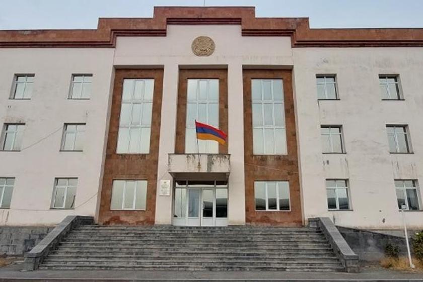 Դատավոր Բորիս Բախշիյանին կալանավորելու միջնորդությունը մակագրվել է Դավիթ Արղամանյանին
