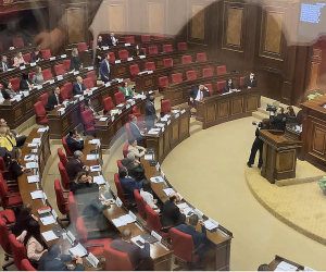 Armenian MPs Exchange Shouts of “Traitor” in Parliament  