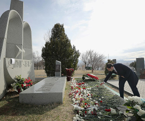 Armenian Defense Minister Marks Birthday of National Hero Vazgen Sargsyan