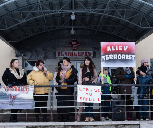 Stepanakert Protesters Condemn Baku’s Intimidation Tactics