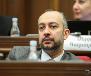 Աղաջանյան. «Արցախում կատարվողը սադրանք է՝ խաղաղության օրակարգը հեղինակազրկելու համար»