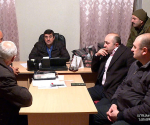 Artsakh President Visits Askeran, Holds Consultation with Officials