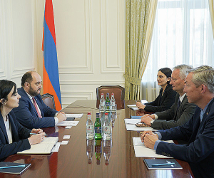 Արայիկ Հարությունյանն ընդունել է ՀՀ-ում Գերմանիայի արտակարգ և լիազոր դեսպան Վիկտոր Ռիխտերին