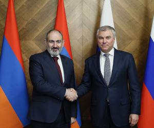 Премьер-министр Пашинян провел встречу с председателем Государственной думы ФС РФ Вячеславом Володиным