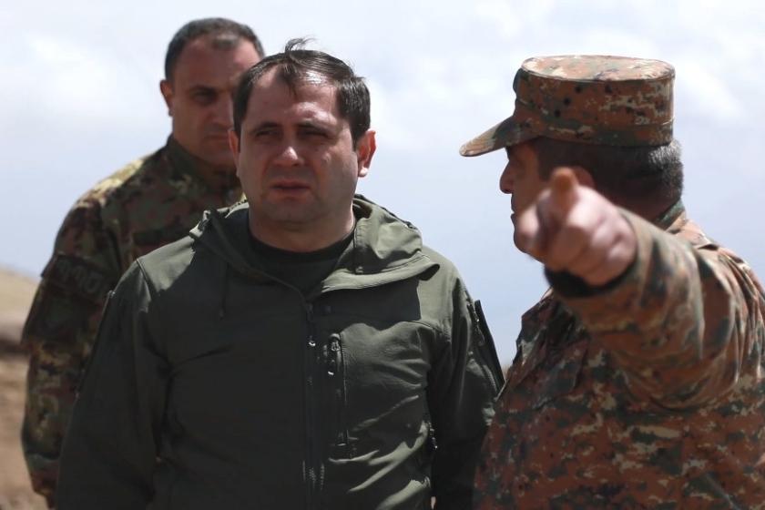 Armenian Defense Minister Inspects Southern Military Units