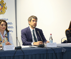 Պետռեգիստրի գործառույթը կարող են իրականացնել նաեւ փաստաբանական գրասենյակները և փաստաբանները