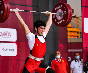 Garnik Cholakyan Wins at 2022 World Junior Weightlifting Championships