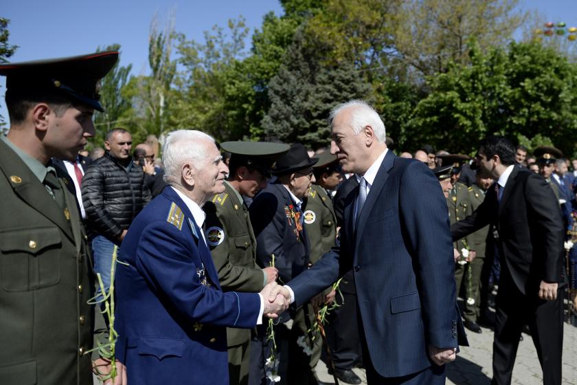 May 9: Armenian President Pays Tribute to Homeland Defenders.