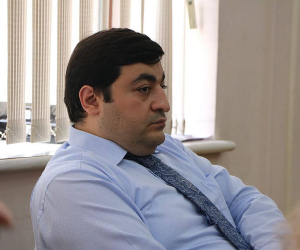 Դատավոր Գևորգ Նարինյանին պարզ չէ մեղադրանքի էությունը. դատախազն ընթերցեց եզրակացությունները