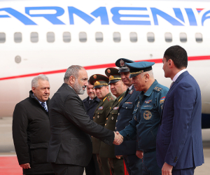 Премьер-министр Пашинян с рабочим визитом прибыл в РФ