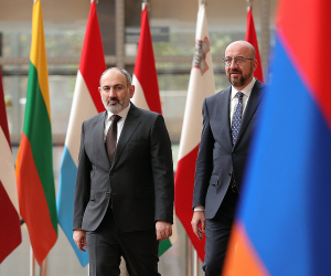 Премьер-министр Пашинян провел встречу с Шарлем Мишелем