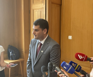 “Не исключаю, что то же самое могло произойти и с другими строителями”: мэр Еревана об обвале на Цицернакабердском шоссе 