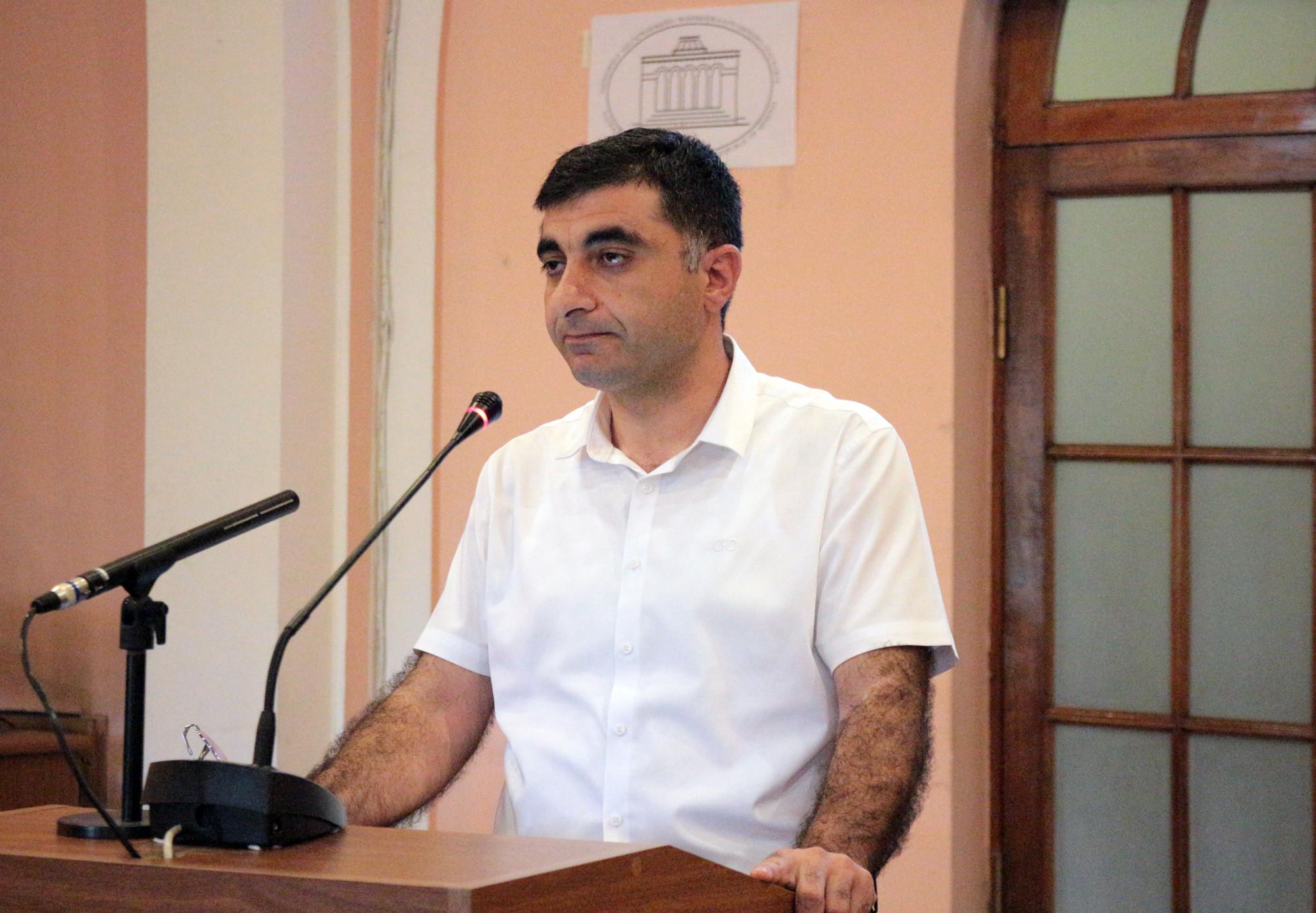 ԳԱԱ Հնագիտության և ազգագրության ինստիտուտի տնօրենի պաշտոնում ընտրվեց Արսեն Բոբոխյանը