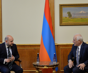 Վահագն Խաչատուրյանը եւ ԿԲ նախագահը Հայաստանի ֆինանսական շուկային վերաբերող հարցեր են քննարկել